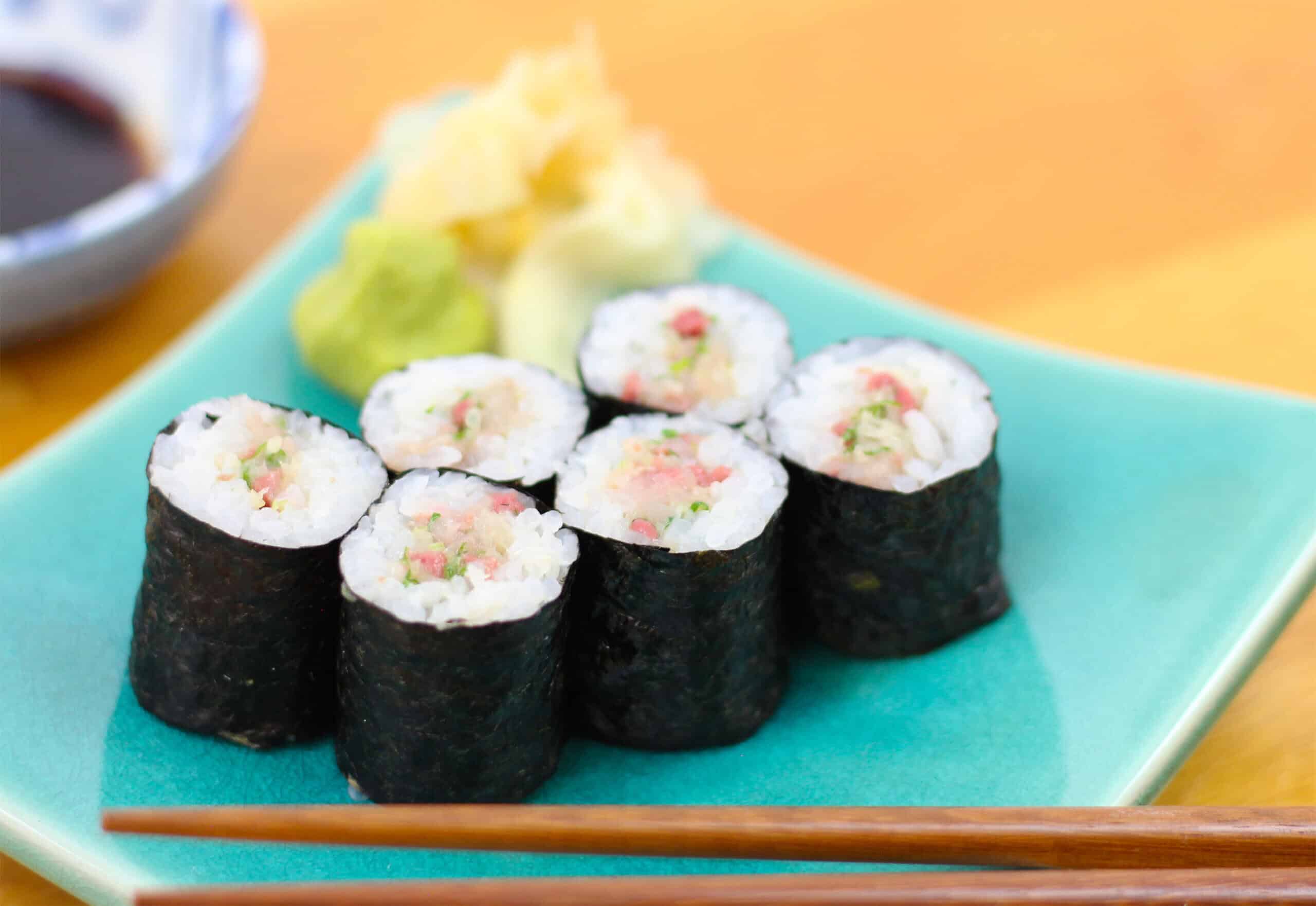 Negihama - yellowtail and green onion sushi roll