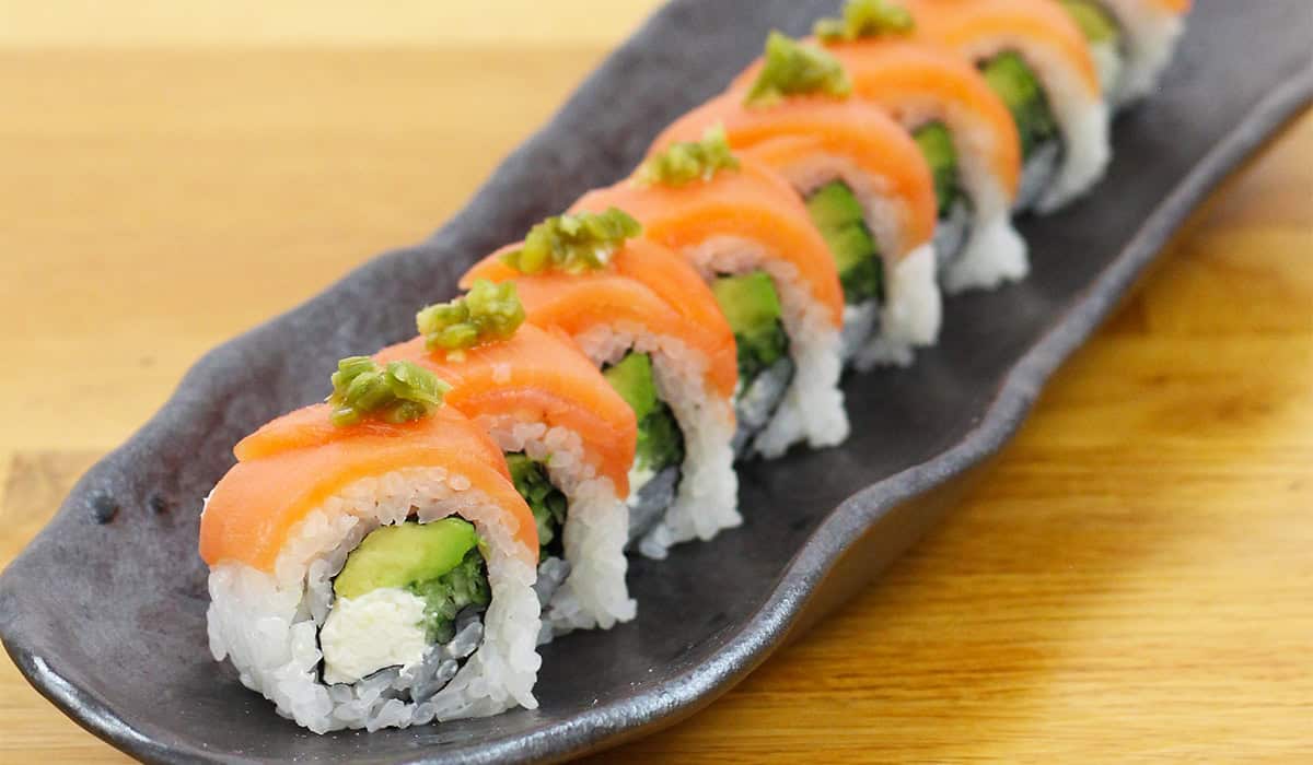 Philadelphia roll sushi